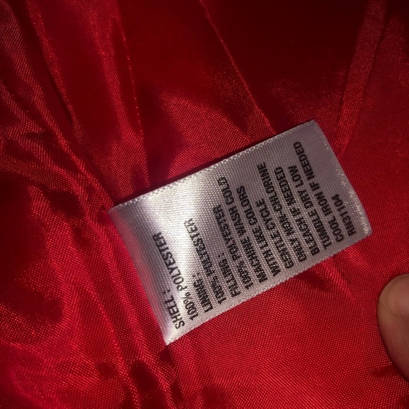 Crown‎ & Ivy Puffer Vest Red Black Small - Picture 5 of 6